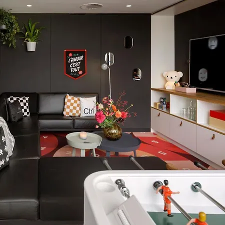 Zoku Paris